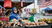 Pasar segar di kota wisata